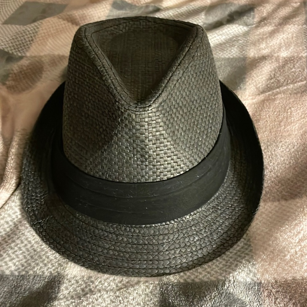 Fadora. Target. Gray black white ribbon